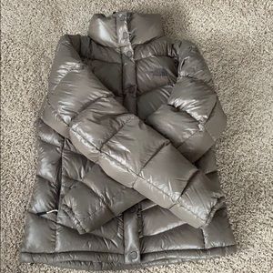 Women’s North Face coat